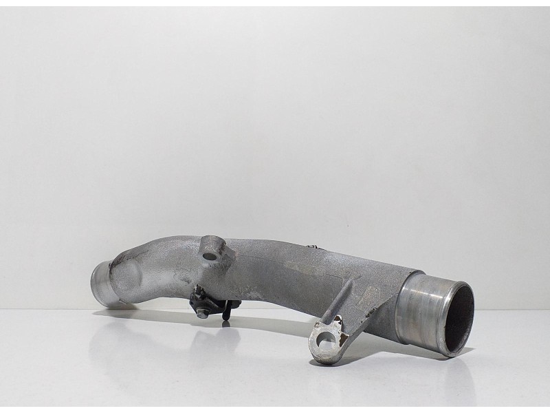 Recambio de tubo para toyota avensis berlina (t25) 2.2 d-4d executive berlina (5-ptas.) referencia OEM IAM 2AD 61448 