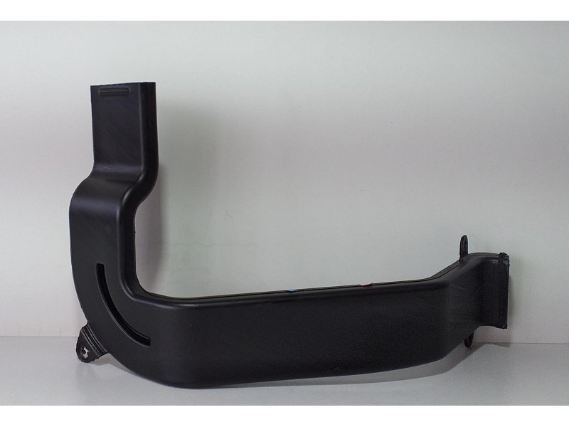 Recambio de tubo para land rover range rover sport autobiography hybrid referencia OEM IAM CPLA61907AD 70428 R