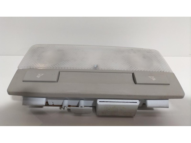 Recambio de luz interior para opel insignia berlina cosmo referencia OEM IAM 13285100 78711 