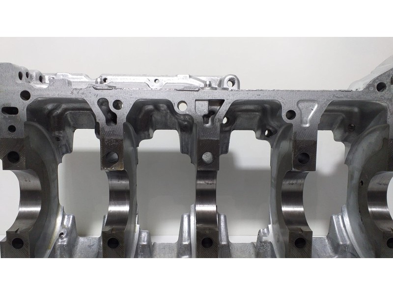 Recambio de sobrecarter para toyota avensis berlina (t25) 2.2 d-4d executive berlina (5-ptas.) referencia OEM IAM 2AD 61455 