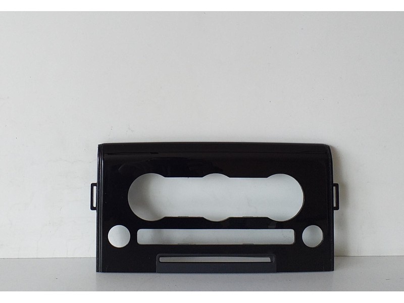 Recambio de molduras delanteras para land rover range rover sport autobiography hybrid referencia OEM IAM DK6M045P50 70432 R