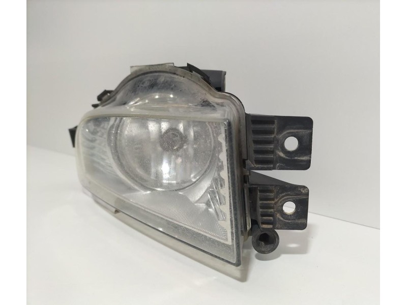 Recambio de faro antiniebla derecho para opel insignia berlina cosmo referencia OEM IAM 13226829 78714 