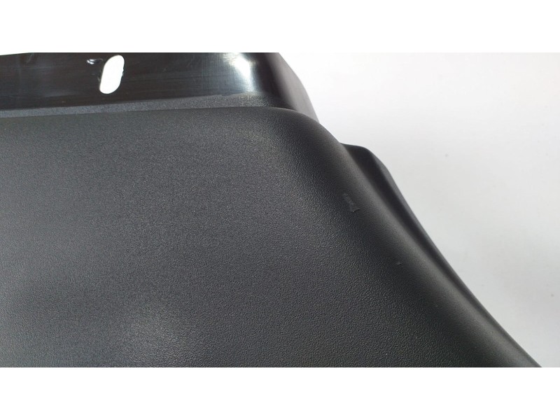 Recambio de molduras delanteras para land rover range rover sport autobiography hybrid referencia OEM IAM CPLA31057A 70433 R