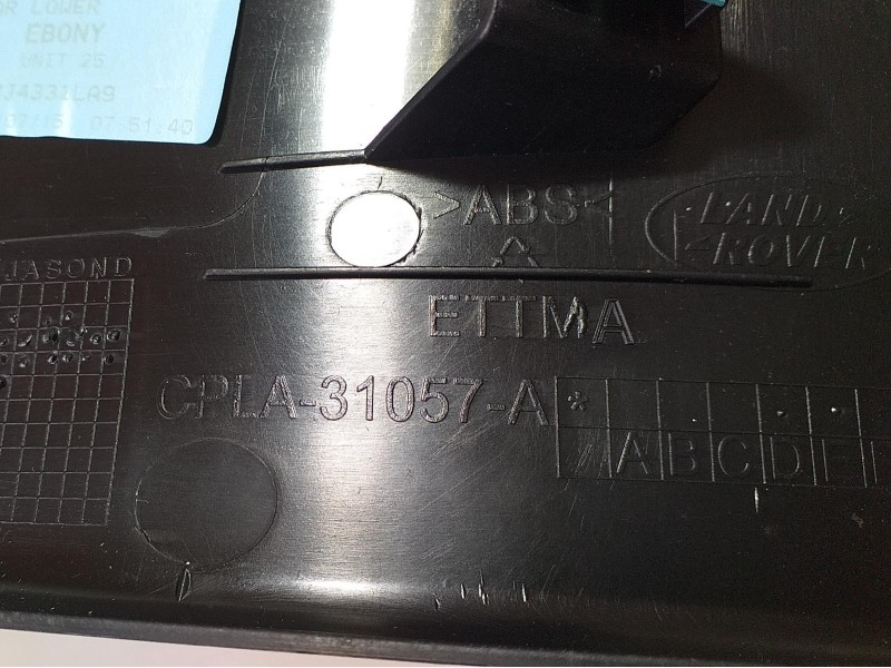 Recambio de molduras delanteras para land rover range rover sport autobiography hybrid referencia OEM IAM CPLA31057A 70433 R