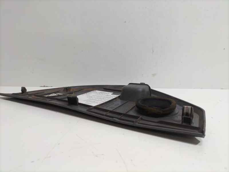 Recambio de molduras delanteras para hyundai tucson (jm) 2.0 crdi comfort (4wd) referencia OEM IAM D4EA 84419 R