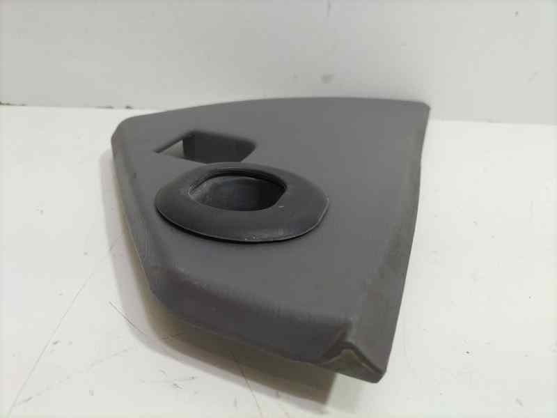 Recambio de molduras delanteras para hyundai tucson (jm) 2.0 crdi comfort (4wd) referencia OEM IAM D4EA 84419 R