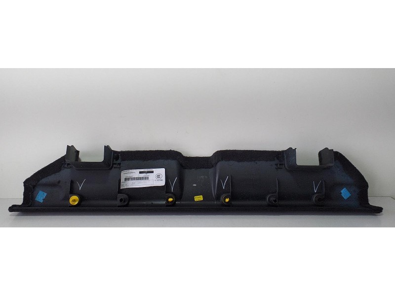 Recambio de molduras traseras para land rover range rover sport autobiography hybrid referencia OEM IAM L0348296AB 70435 R