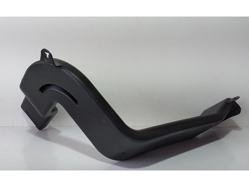 Recambio de tubo para land rover range rover sport autobiography hybrid referencia OEM IAM CPLA01906AD 70436 R