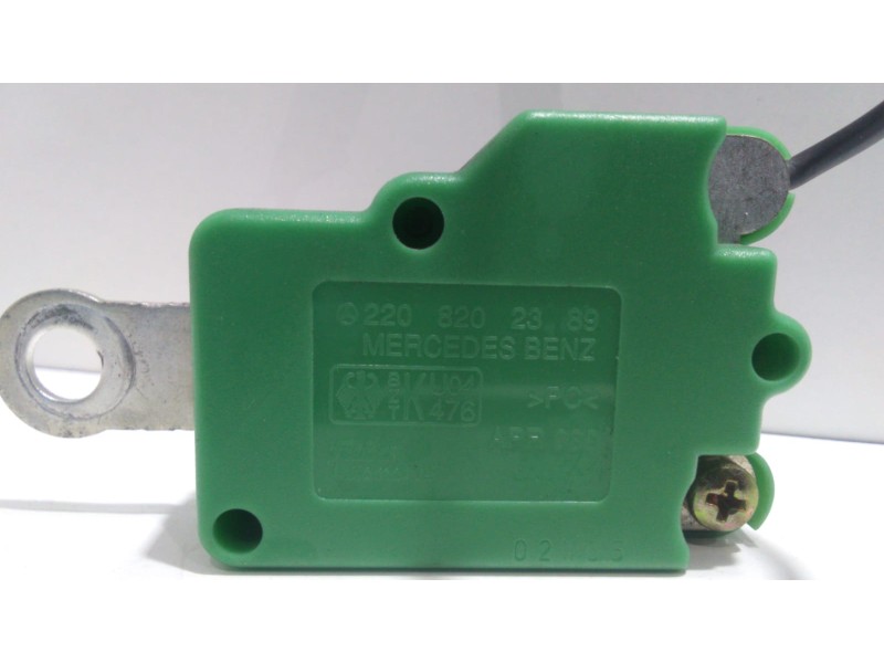 Recambio de antena para mercedes-benz clase s (w220) berlina 320 cdi (220.026) referencia OEM IAM 2208202389 49939 