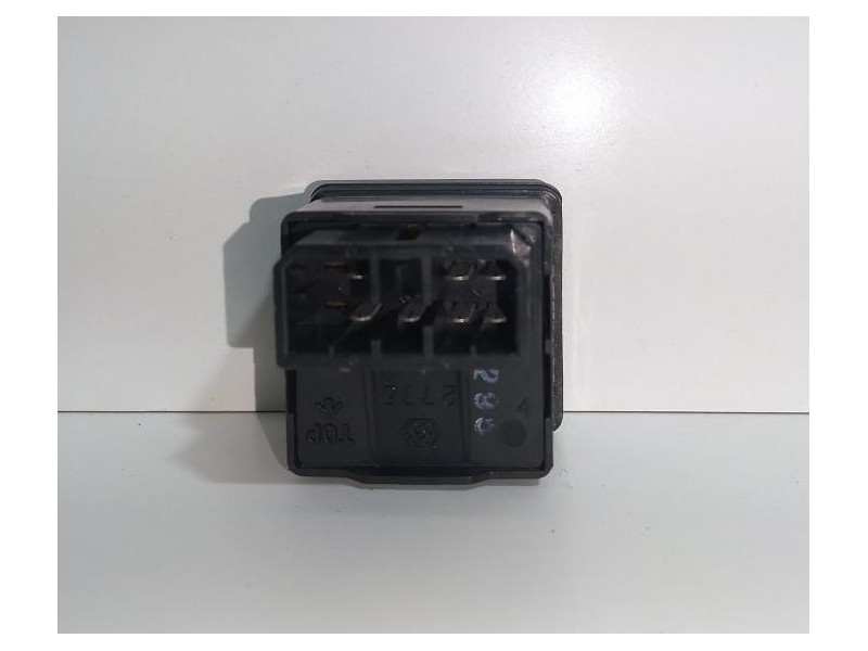 Recambio de mando retrovisor para mitsubishi l 200 (k6/7) 2500 td glx (4-ptas.) referencia OEM IAM 4D56 78723 