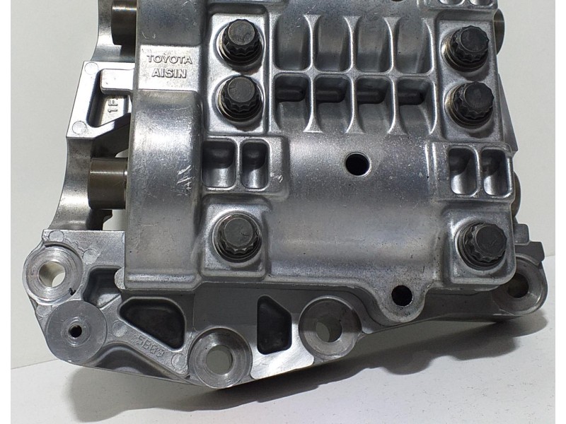 Recambio de bomba aceite para toyota avensis berlina (t25) 2.2 d-4d executive berlina (5-ptas.) referencia OEM IAM 2AD 61473 