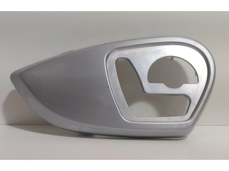 Recambio de molduras delanteras para mercedes-benz clase r (w251) 320 cdi l (251.122) referencia OEM IAM A6757309213 78725 