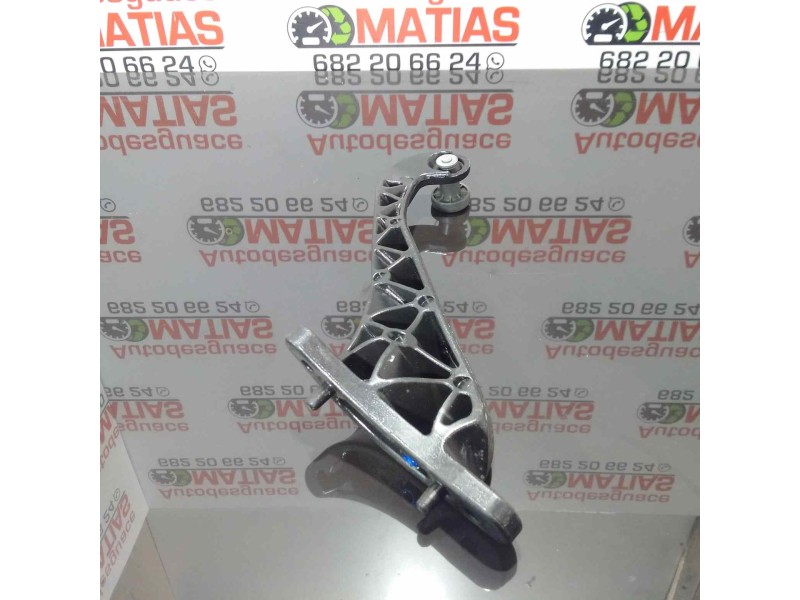 Recambio de soporte / guia puerta corredera para citroën berlingo cuadro 1.6 hdi fap referencia OEM IAM 9680486880 32764  Recambio de soporte / guia puerta corredera para citroën berlingo cuadro 1.6 hdi fap referencia OEM IAM 9680486880 32764