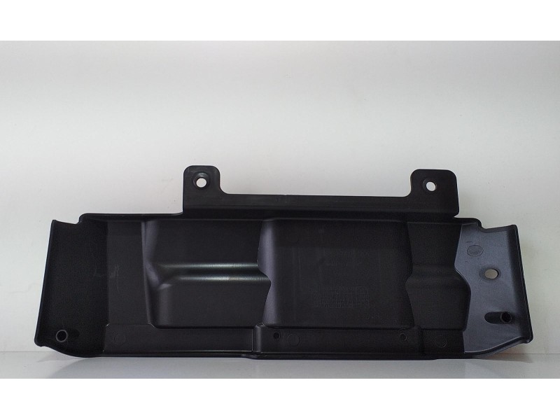Recambio de molduras delanteras para land rover range rover sport autobiography hybrid referencia OEM IAM CPLA130B14AA 70443 R