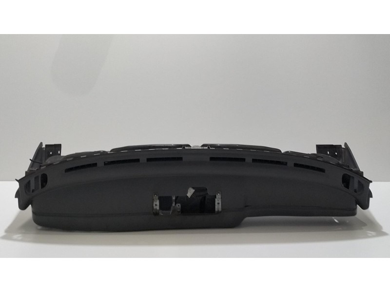 Recambio de salpicadero para mitsubishi l 200 (k6/7) 2500 td glx (4-ptas.) referencia OEM IAM 4D56 78764 