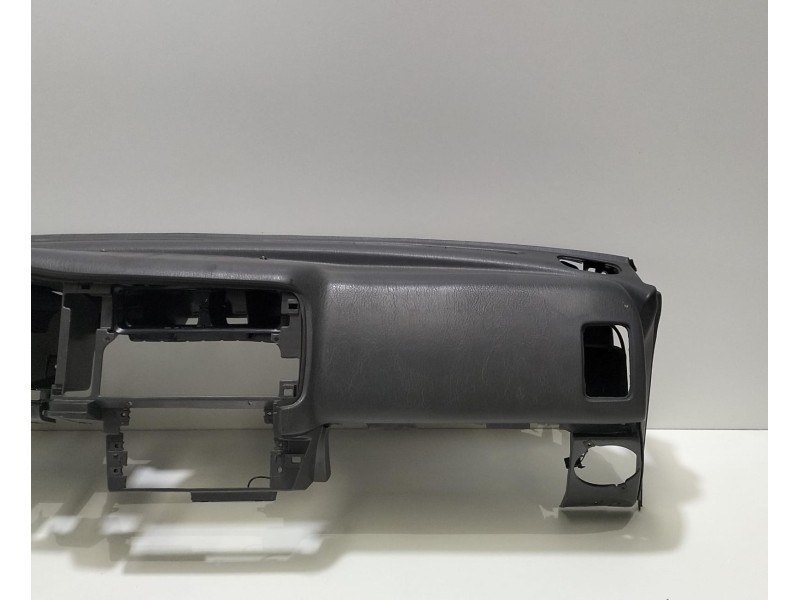 Recambio de salpicadero para mitsubishi l 200 (k6/7) 2500 td glx (4-ptas.) referencia OEM IAM 4D56 78764 