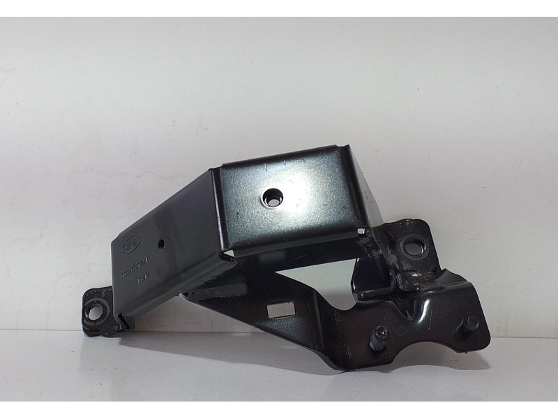 Recambio de molduras traseras para land rover range rover sport autobiography hybrid referencia OEM IAM DK6263917AE 70448 R