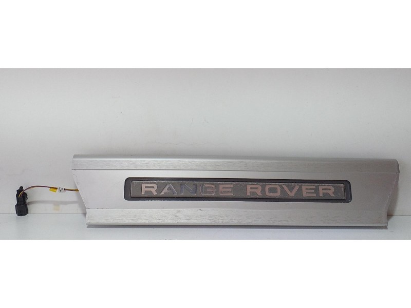 Recambio de molduras delanteras para land rover range rover sport autobiography hybrid referencia OEM IAM CPLA13200CB 70450 R