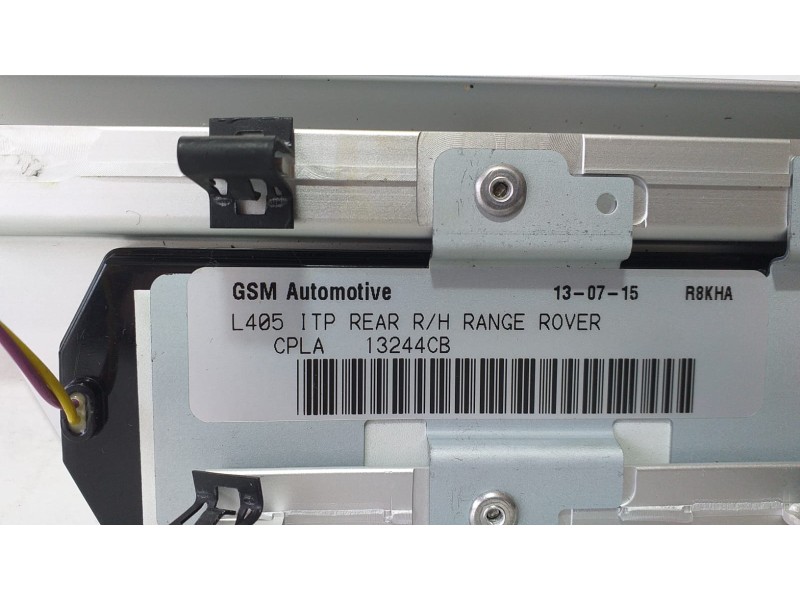 Recambio de molduras traseras para land rover range rover sport autobiography hybrid referencia OEM IAM CPLA13244CB 70451 R