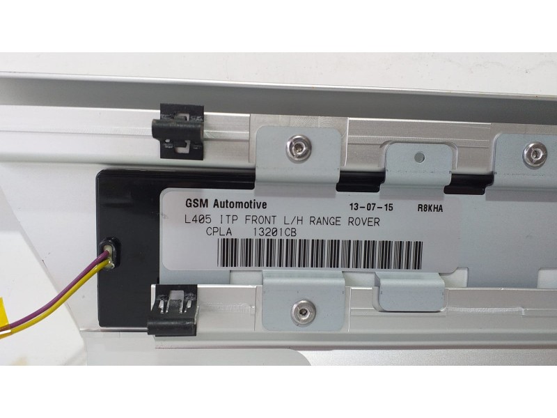 Recambio de molduras delanteras para land rover range rover sport autobiography hybrid referencia OEM IAM CPLA13201CB 70452 R