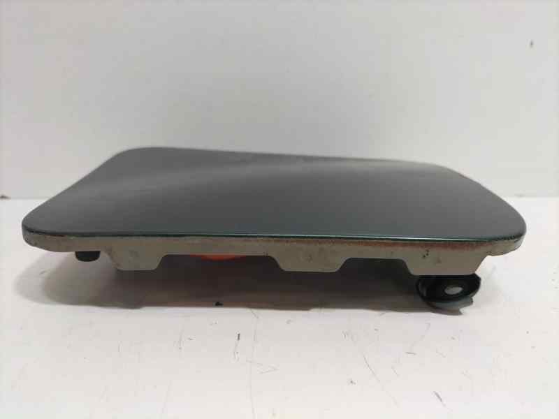 Recambio de tapa exterior combustible para nissan terrano/terrano.ii (r20) comfort referencia OEM IAM 788300X000 84690 R