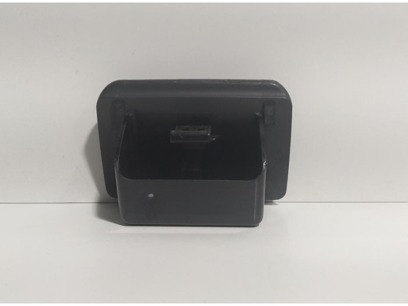 Recambio de cenicero para mitsubishi l 200 (k6/7) 2500 td glx (4-ptas.) referencia OEM IAM 4D56 78853 