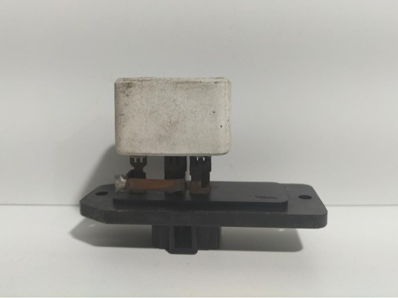 Recambio de resistencia calefaccion para mitsubishi l 200 (k6/7) 2500 td glx (4-ptas.) referencia OEM IAM 11R0852 78857 