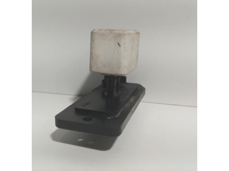 Recambio de resistencia calefaccion para mitsubishi l 200 (k6/7) 2500 td glx (4-ptas.) referencia OEM IAM 11R0852 78857 