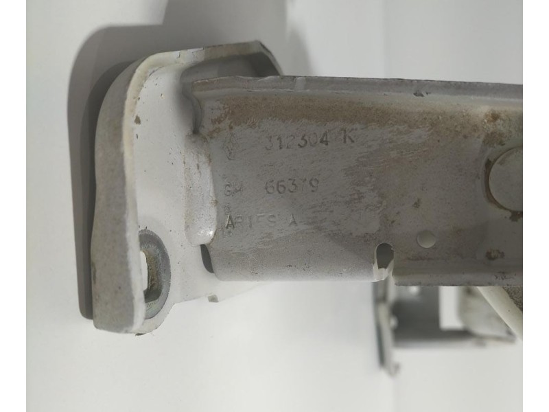 Recambio de bisagra puerta trasera derecha para opel vivaro furgón/combi (07.2006 =>) combi 2.9t l2h1 referencia OEM IAM 312304K