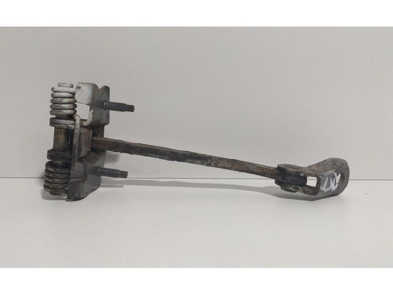 Recambio de tirante delantero derecho para opel vivaro furgón/combi (07.2006 =>) combi 2.9t l2h1 referencia OEM IAM M9R|L7 78876