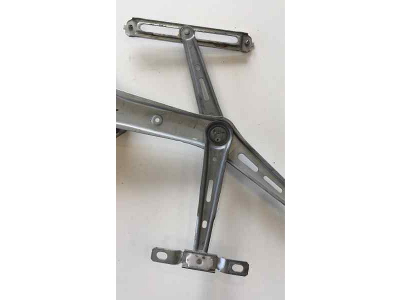 Recambio de elevalunas delantero derecho para opel zafira a elegance referencia OEM IAM 90579572 44608 