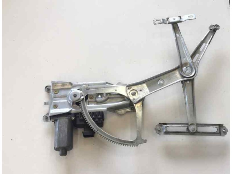 Recambio de elevalunas delantero izquierdo para opel astra g berlina eco 4 referencia OEM IAM 90521675 44609 