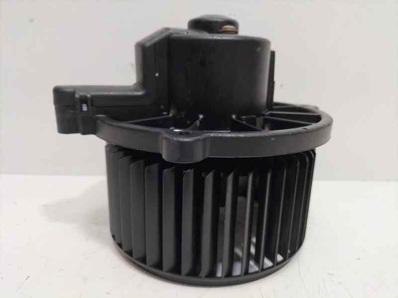 Recambio de motor calefaccion para hyundai tucson (jm) 2.0 crdi comfort (4wd) referencia OEM IAM B300530950 84721 R