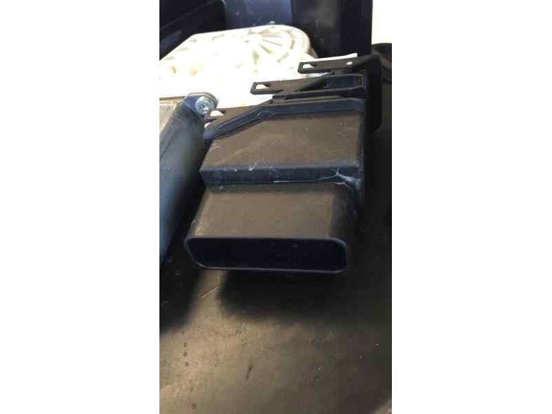 Recambio de elevalunas trasero derecho para seat leon (1p1) sport referencia OEM IAM 1K0959704N 44634  Recambio de elevalunas trasero derecho para seat leon (1p1) sport referencia OEM IAM 1K0959704N 44634