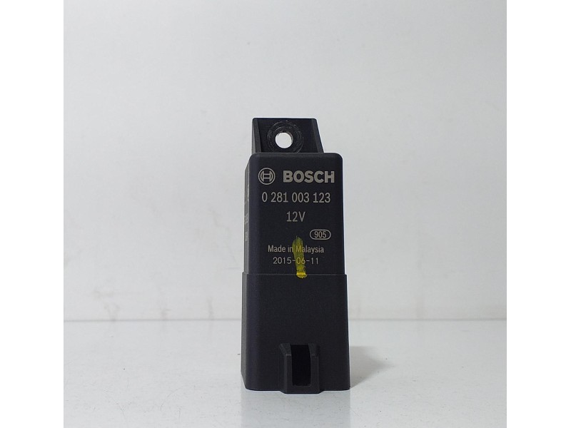 Recambio de caja precalentamiento para land rover range rover sport autobiography hybrid referencia OEM IAM 0281003123 70477 R