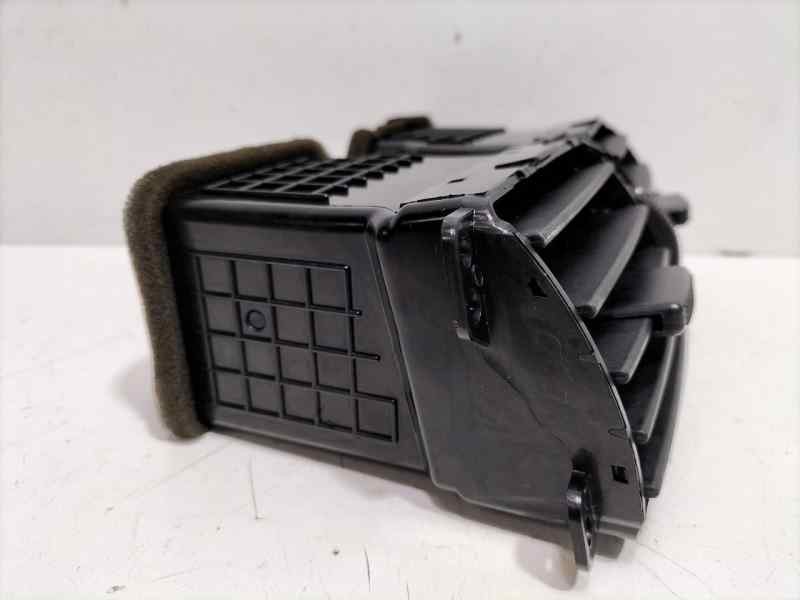 Recambio de rejilla aireadora para hyundai tucson (jm) 2.0 crdi comfort (4wd) referencia OEM IAM 974102E000 84727 R