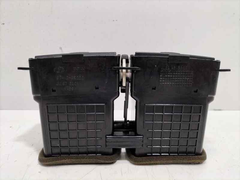 Recambio de rejilla aireadora para hyundai tucson (jm) 2.0 crdi comfort (4wd) referencia OEM IAM 974102E000 84727 R