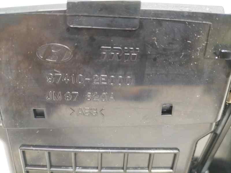 Recambio de rejilla aireadora para hyundai tucson (jm) 2.0 crdi comfort (4wd) referencia OEM IAM 974102E000 84727 R