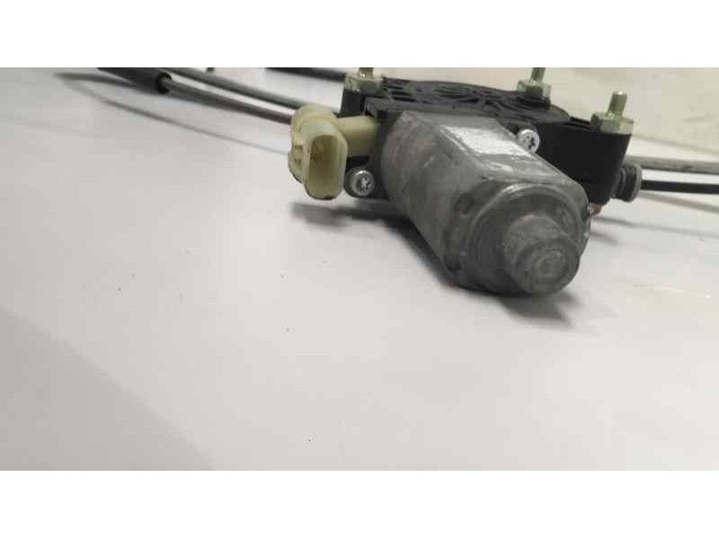 Recambio de elevalunas delantero derecho para hyundai accent (mc) gl referencia OEM IAM 988201G100 44482 