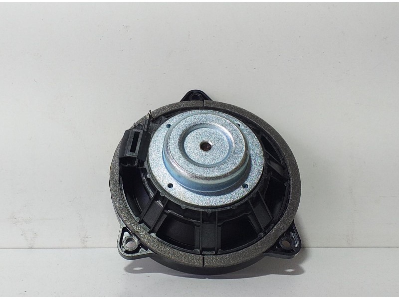 Recambio de sistema audio / radio cd para land rover range rover sport autobiography hybrid referencia OEM IAM BJ3218808BB 70478