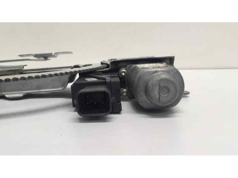 Recambio de elevalunas delantero derecho para opel meriva cosmo referencia OEM IAM 93389552 44480 