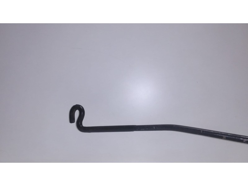 Recambio de amortiguadores capo para isuzu trooper ubs 17 competition referencia OEM IAM 4JB1T 50070 