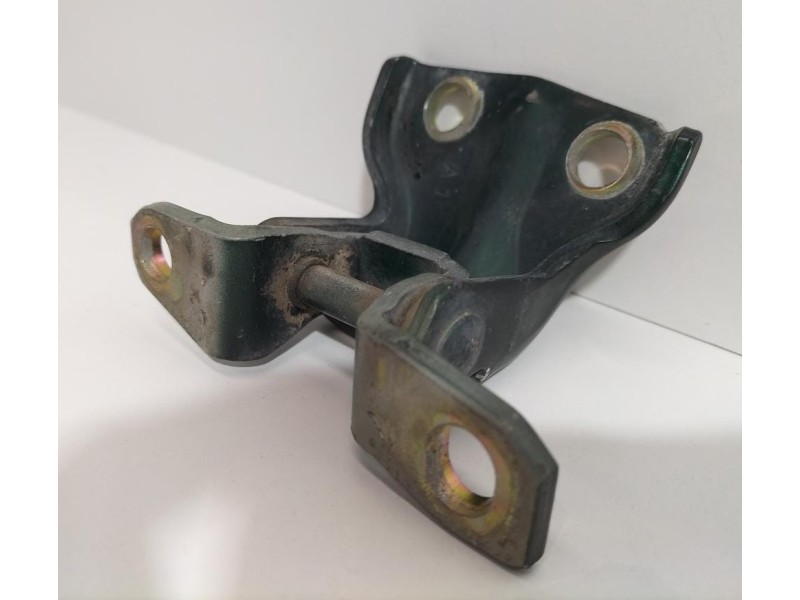 Recambio de bisagra puerta trasera izquierda para mitsubishi l 200 (k6/7) 2500 td glx (4-ptas.) referencia OEM IAM 4D56 78904 