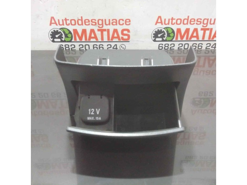 Recambio de cenicero para mercedes-benz clase e (w211) berlina e 270 cdi (211.016) referencia OEM IAM A2116800450 36080 