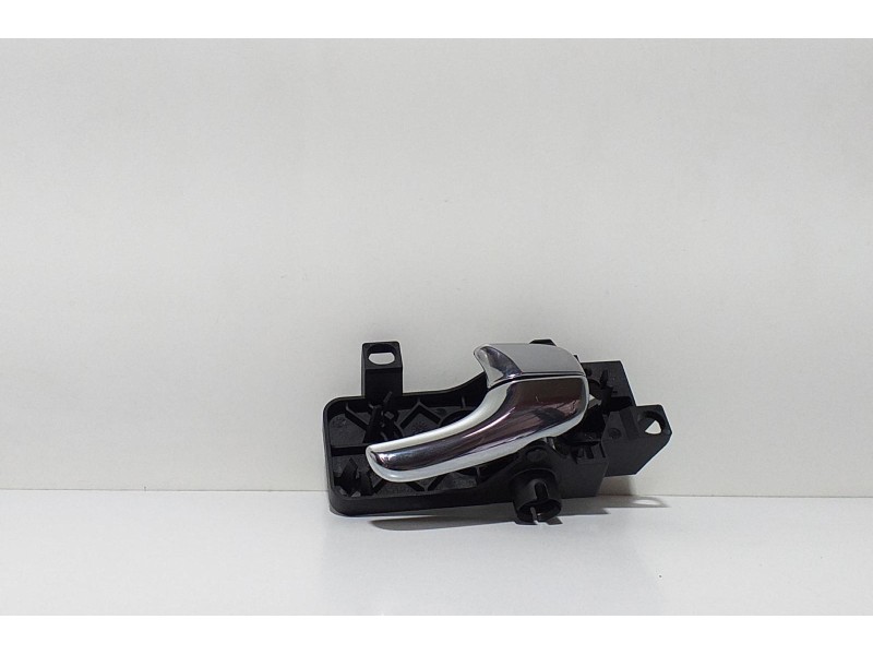 Recambio de maneta interior trasera derecha para jaguar s-type 2.7 v6 diesel classic referencia OEM IAM 2R8322600AE 61669 