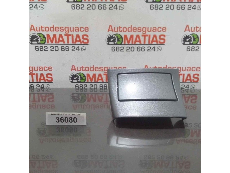 Recambio de cenicero para mercedes-benz clase e (w211) berlina e 270 cdi (211.016) referencia OEM IAM A2116800450 36080 
