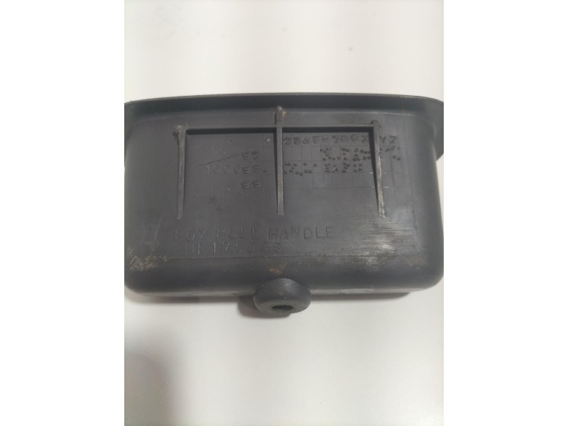 Recambio de maneta interior delantera izquierda para mitsubishi l 200 (k6/7) 2500 td glx (4-ptas.) referencia OEM IAM MR175068 7