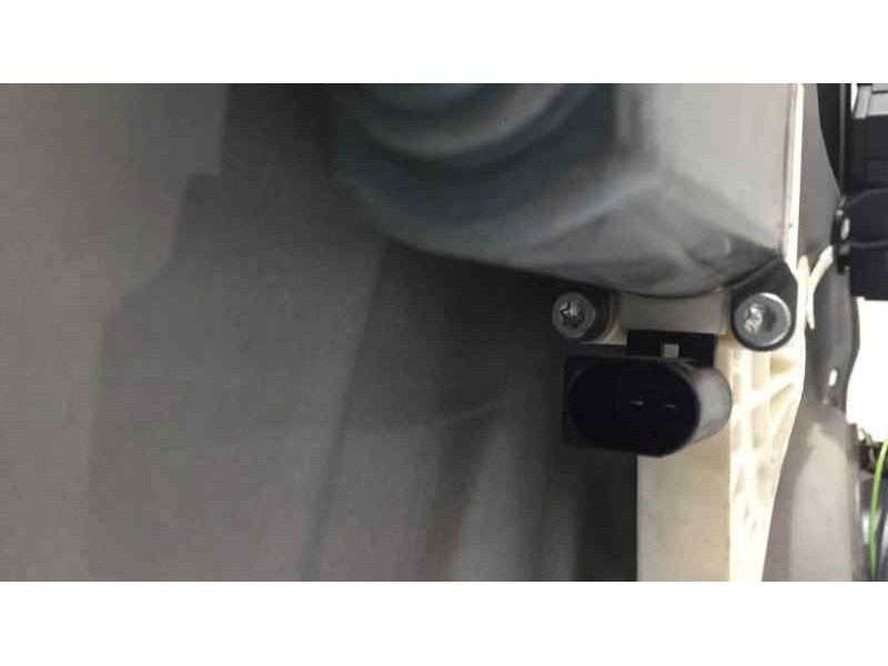 Recambio de elevalunas delantero izquierdo para mercedes-benz clase b (w245) 200 cdi (245.208) referencia OEM IAM A1697202779 44