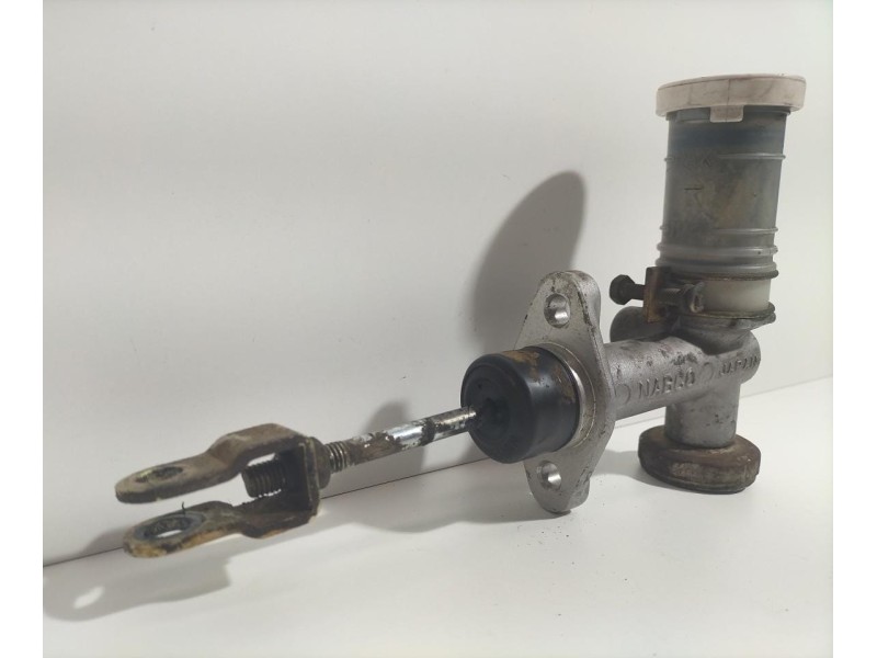 Recambio de bomba embrague para mitsubishi l 200 (k6/7) 2500 td glx (4-ptas.) referencia OEM IAM MR491998 78919 