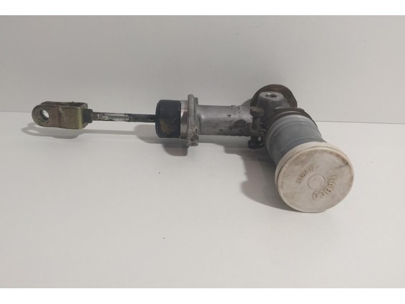 Recambio de bomba embrague para mitsubishi l 200 (k6/7) 2500 td glx (4-ptas.) referencia OEM IAM MR491998 78919 